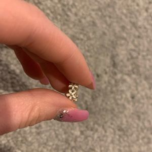 Pandora flower charm